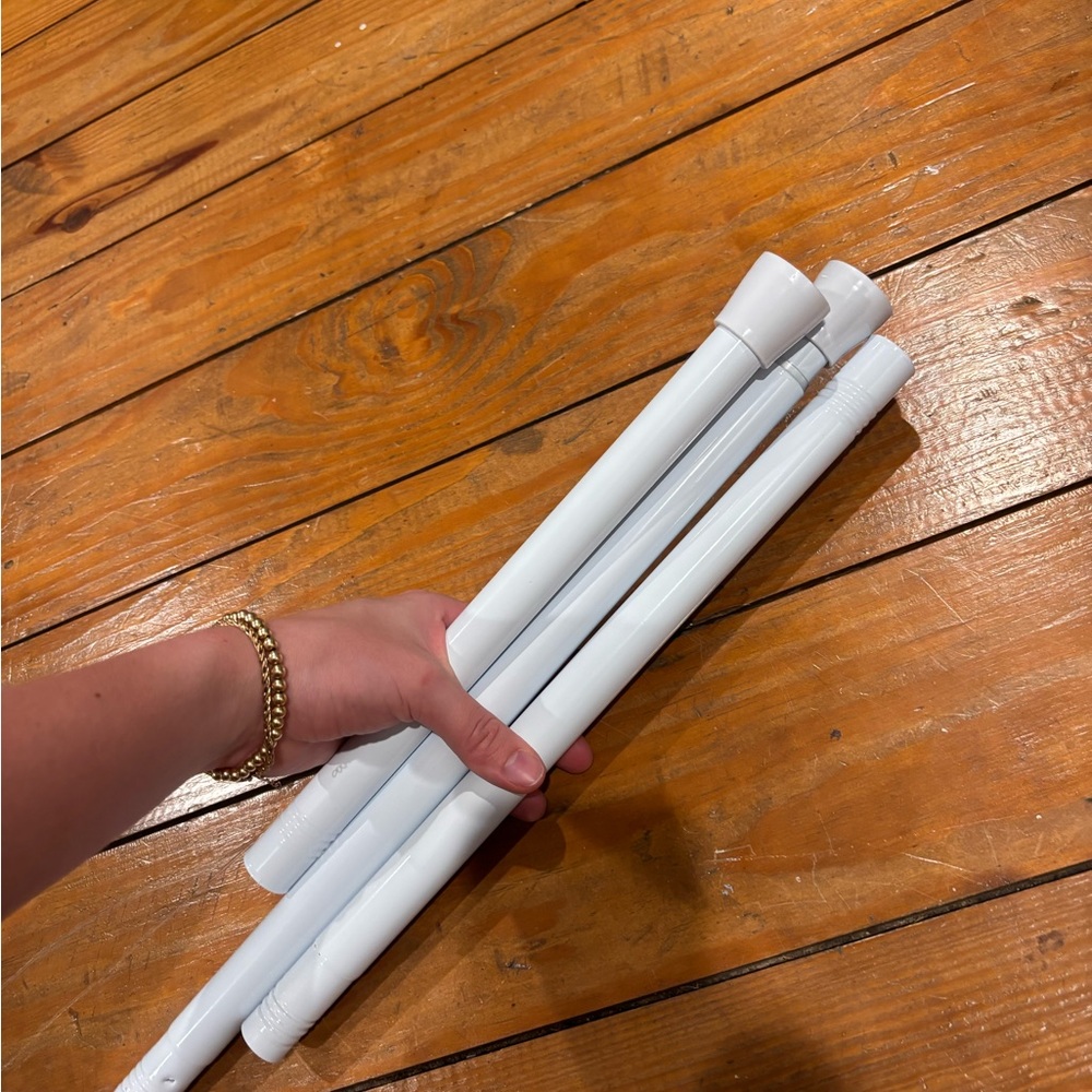 (987) TENSION HANGING ROD - Picture 5 of 5